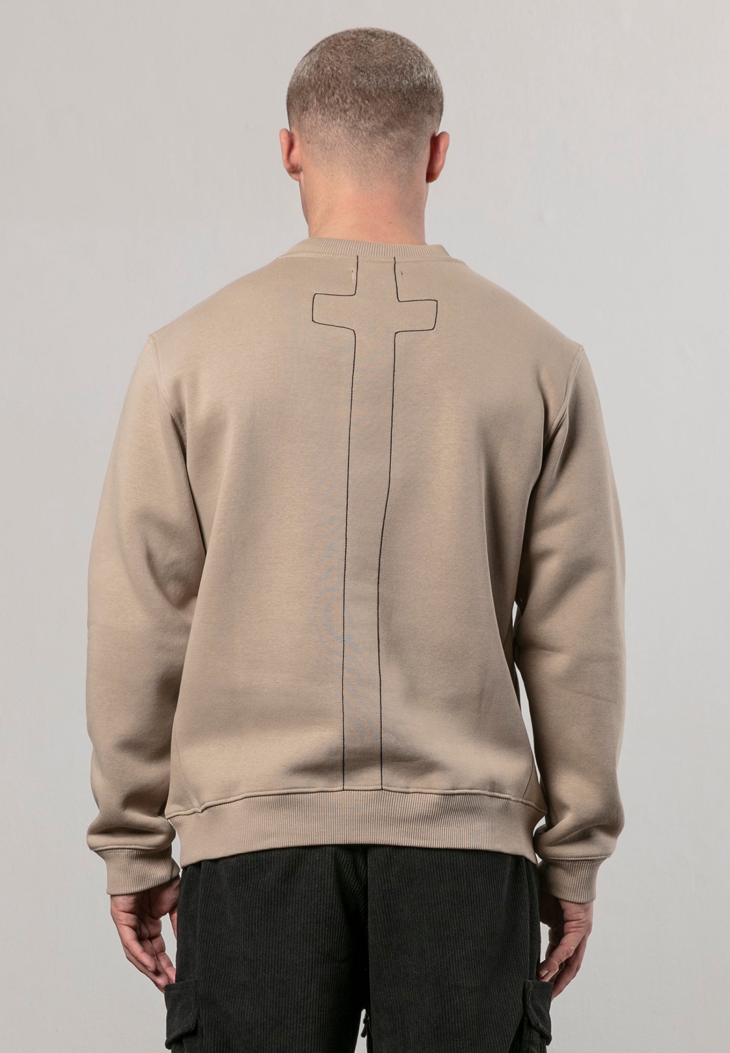 Sudadera cuello caja Religion wings skull
