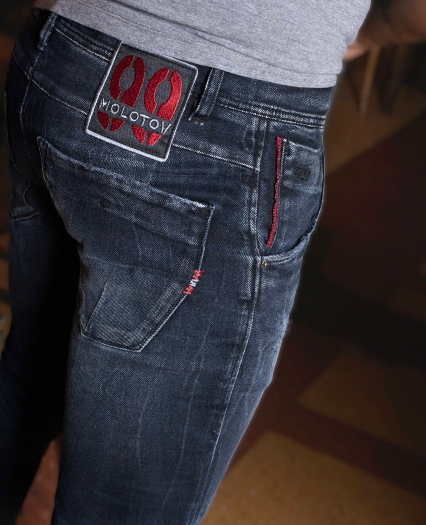 Pantalón tejano MOLOTOV mod. Alex blue black