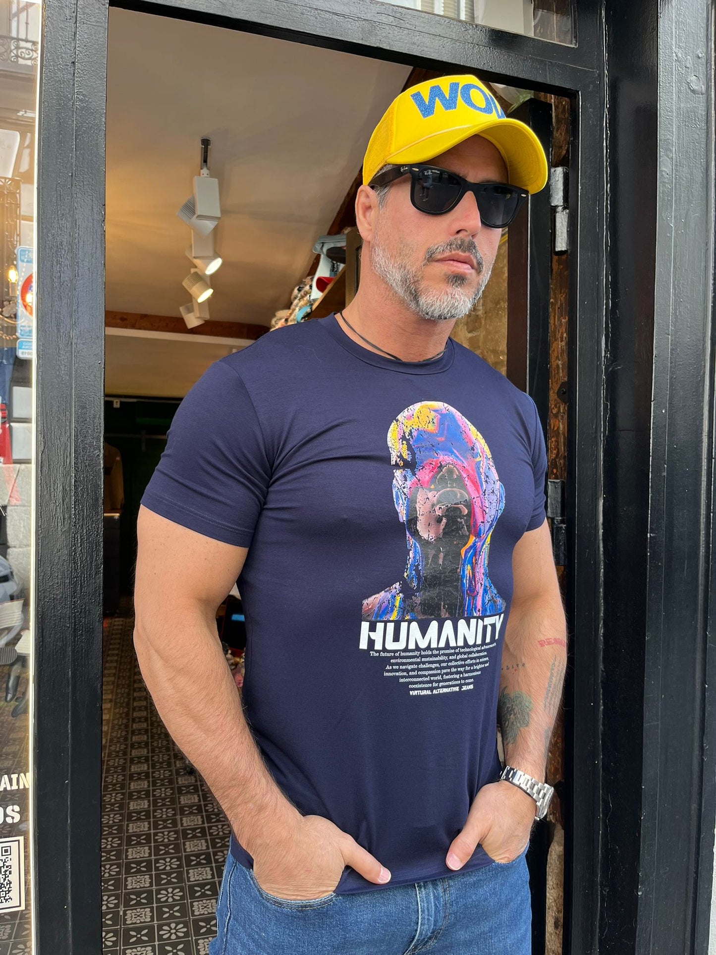 Camiseta Virtual humanity