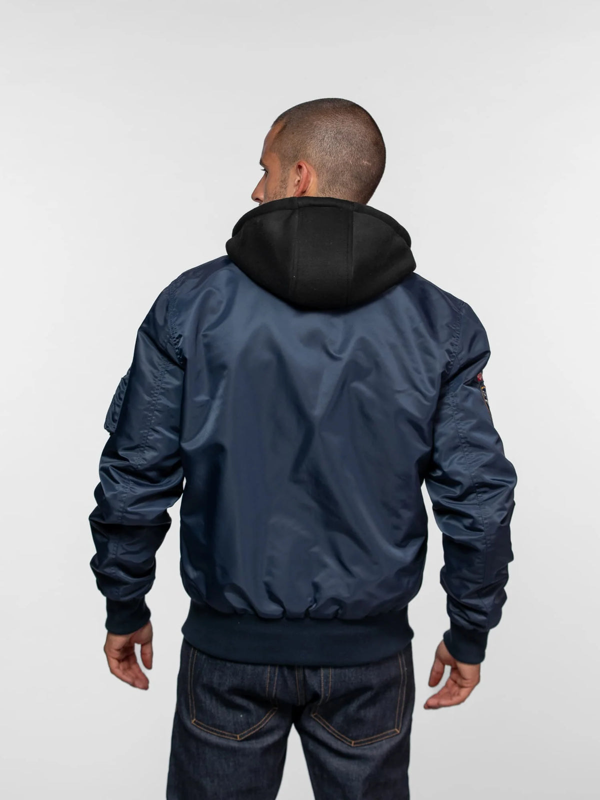 Chaqueta bomber de aviador azul navy