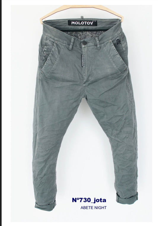 Pantalón Molotov jota