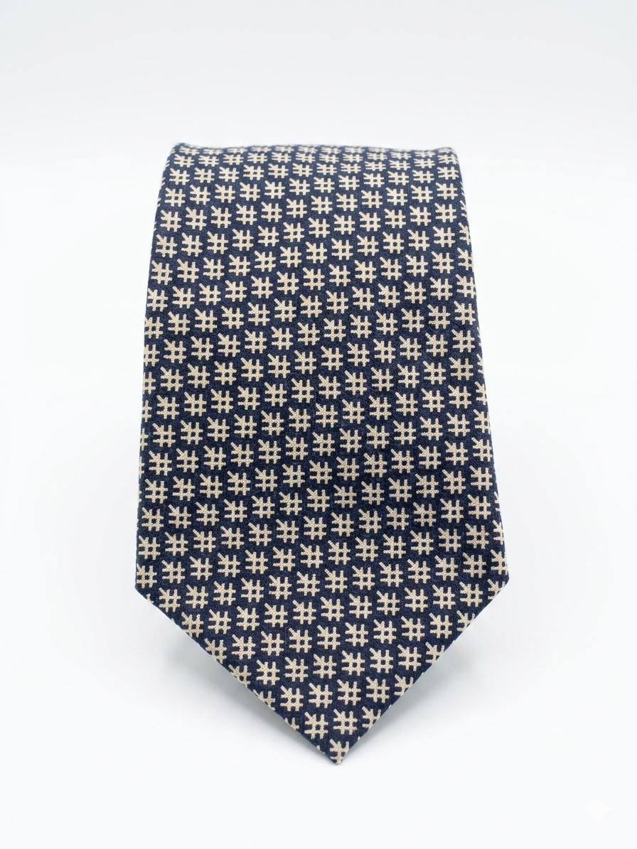 Corbata alt