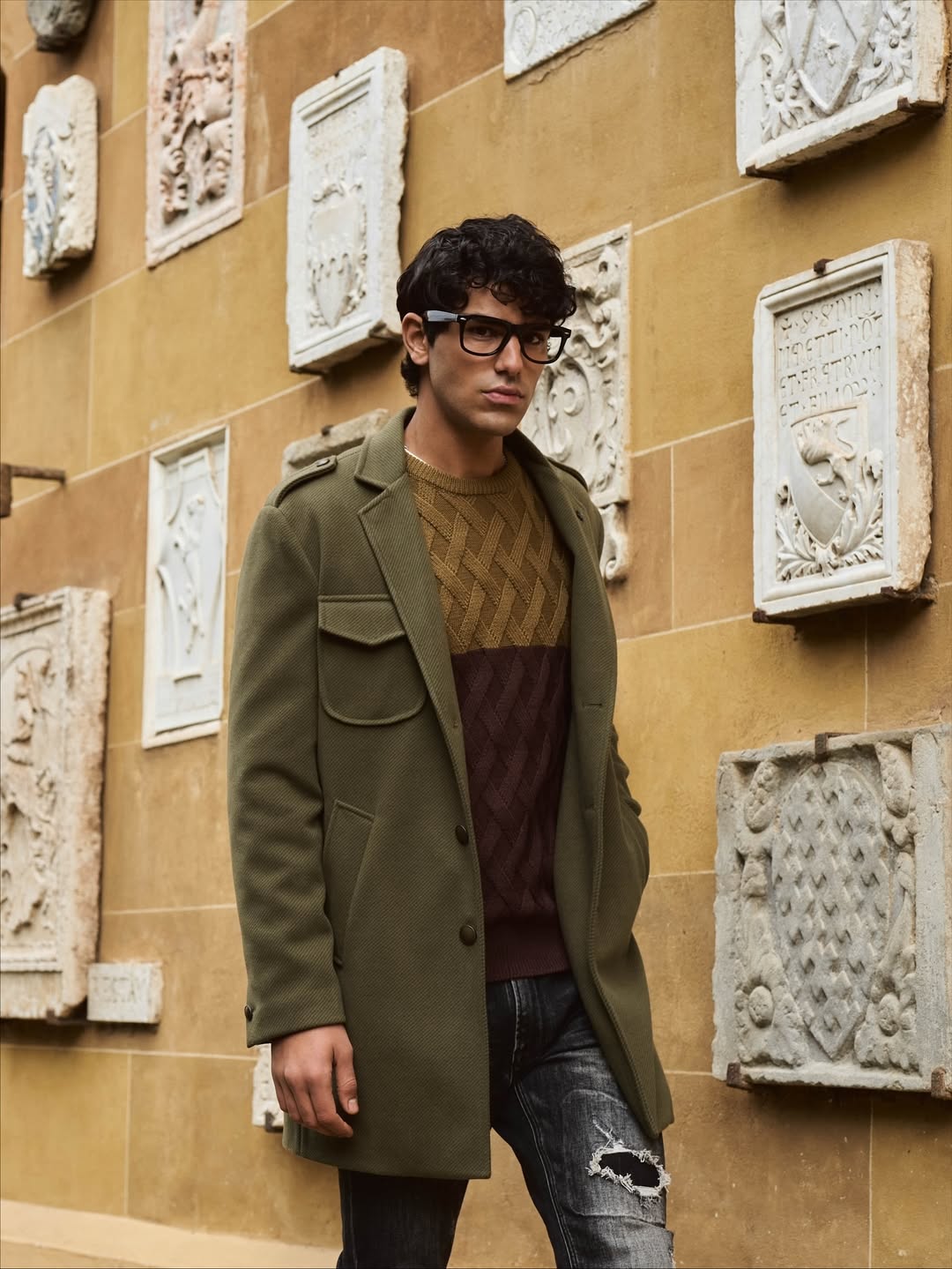 Abrigo largo estilo militar gianni