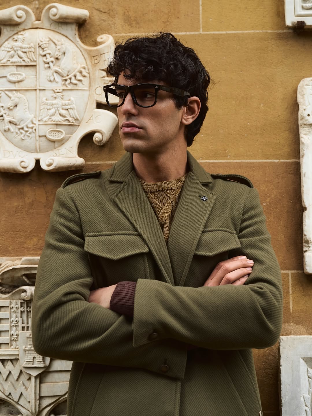 Abrigo largo estilo militar gianni