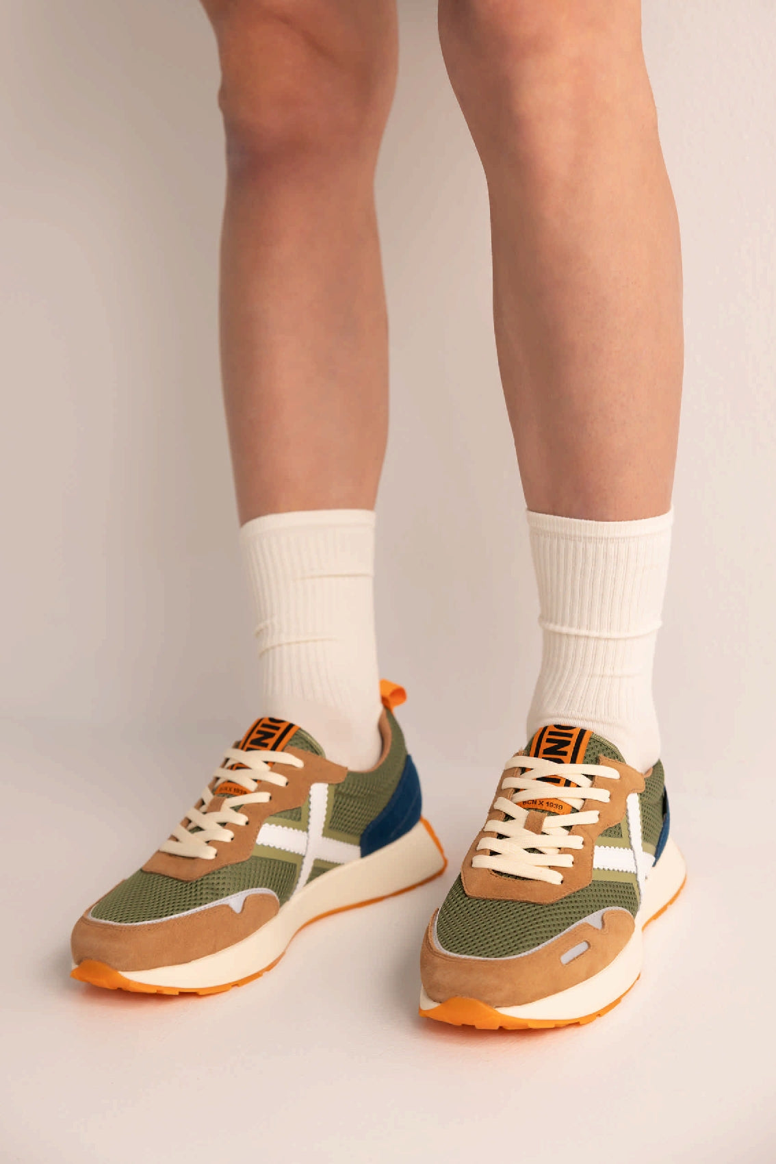 MUNICH XEMINE 96 - Zapatilla Running Heritage Premium