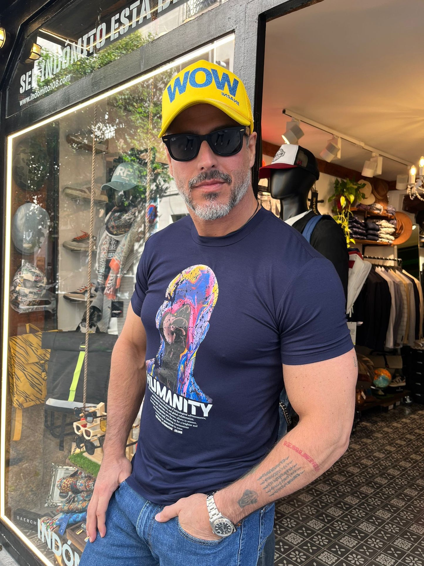 Camiseta Virtual humanity