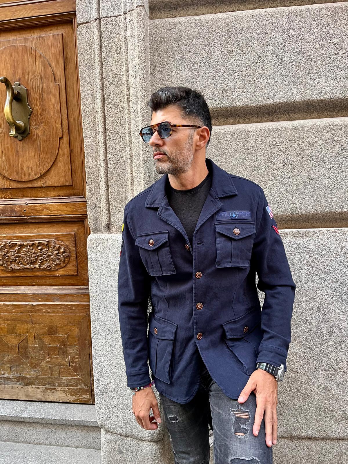 Chaqueta estilo militar berne