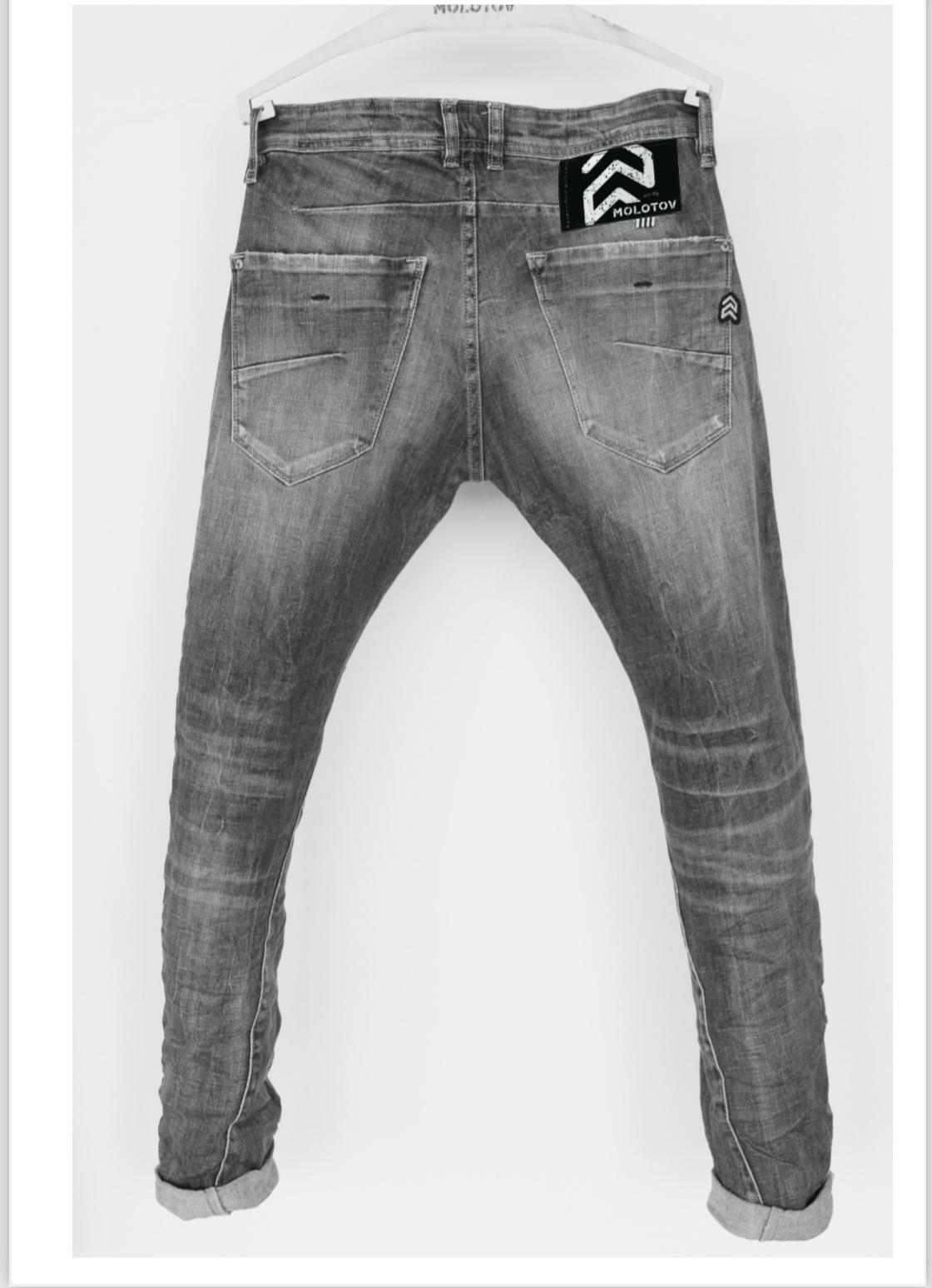 Pantalón tejano Molotov basic denim black