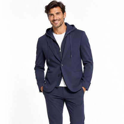 Traje Técnico Slim Fit con Capucha Desmontable