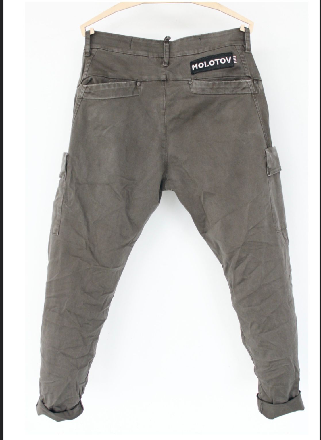 Pantalón cargo Molotov Ian