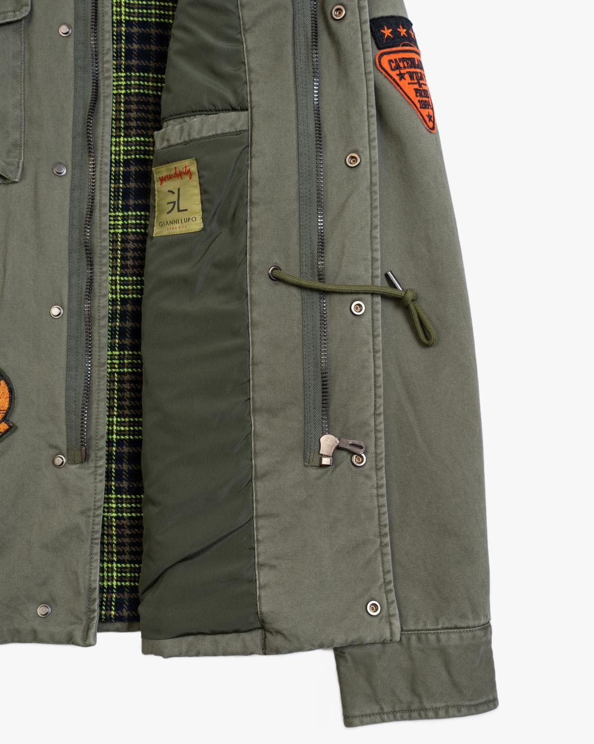 Parka militar gianni con parches