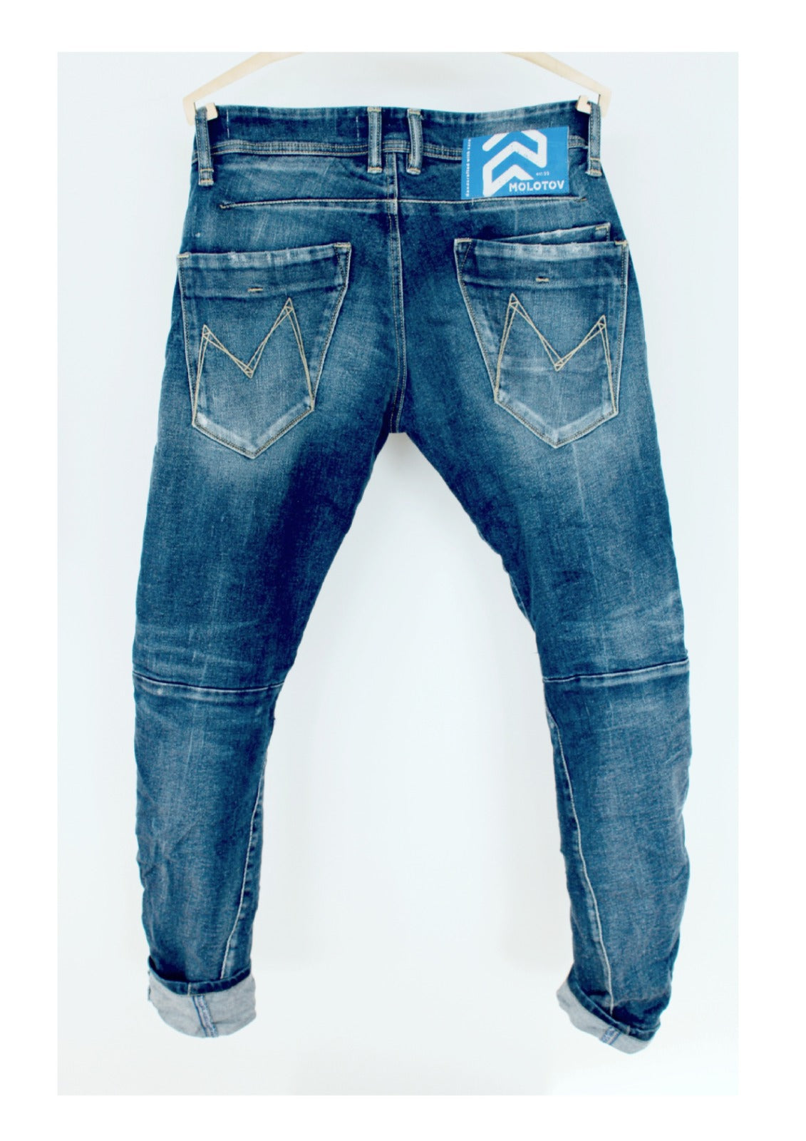 Pantalón tejano MOLOTOV mod. Smith. Made in Spain