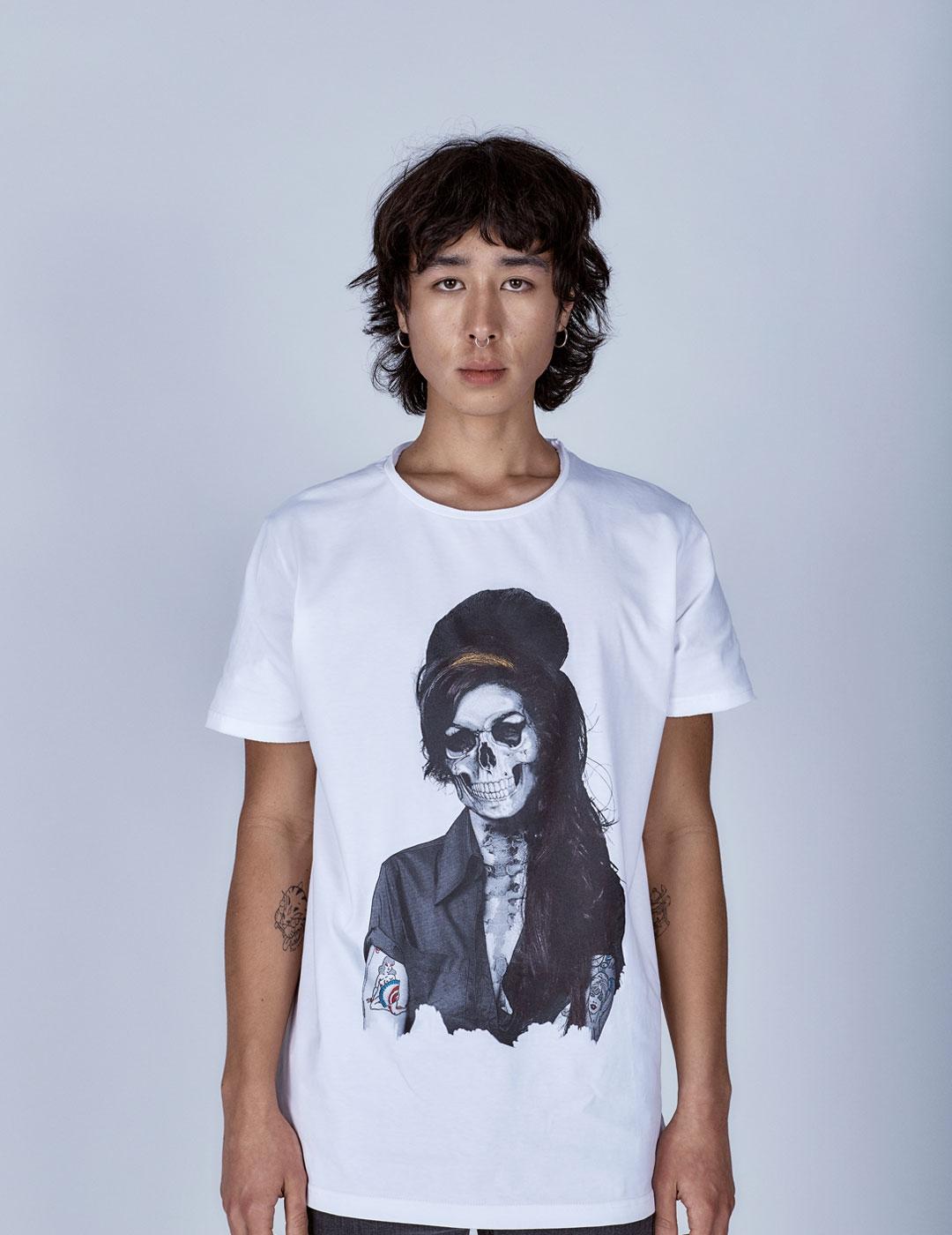 Camiseta Amy Winehouse - INDOMITO108
